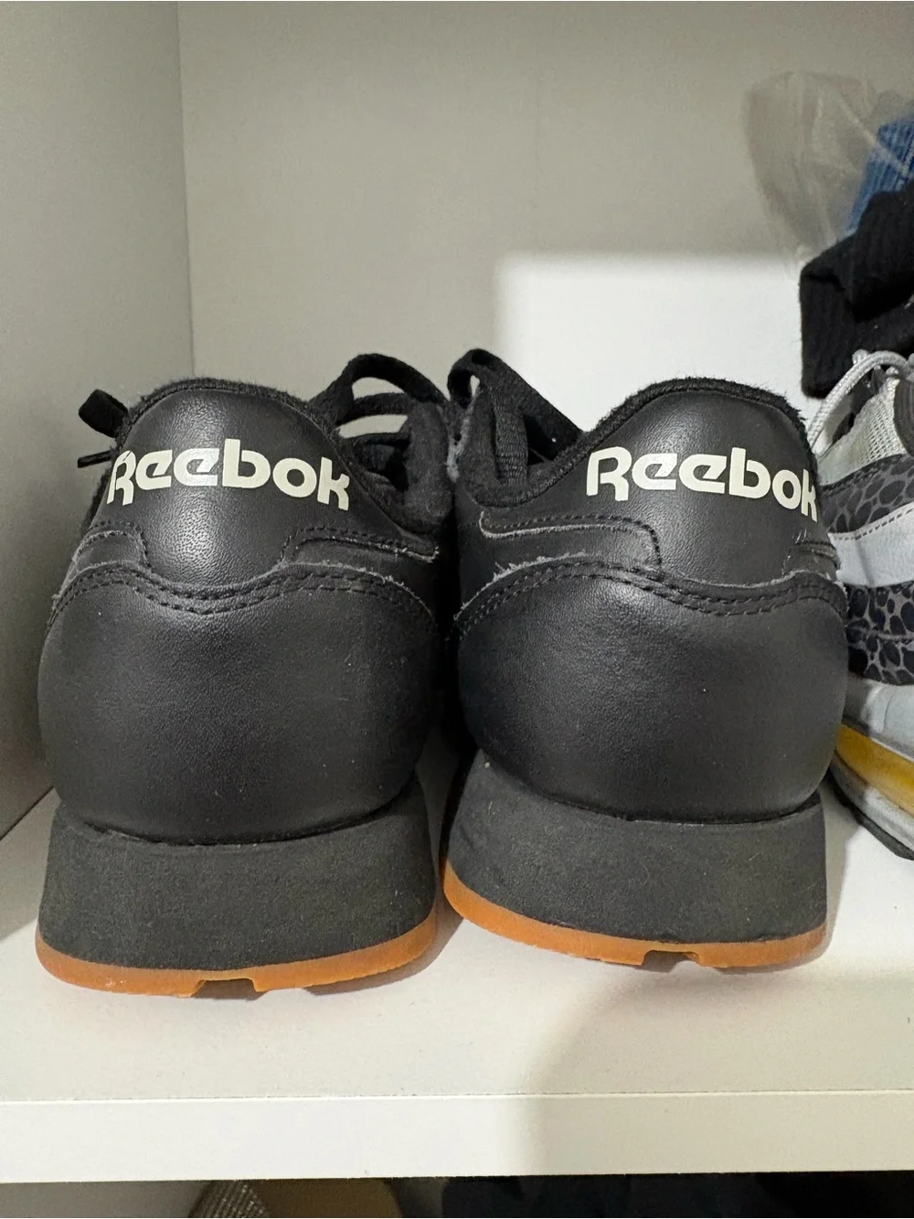Reebok Classic Men's Black Sneakers with Gum Sole - Picture 2 of 3